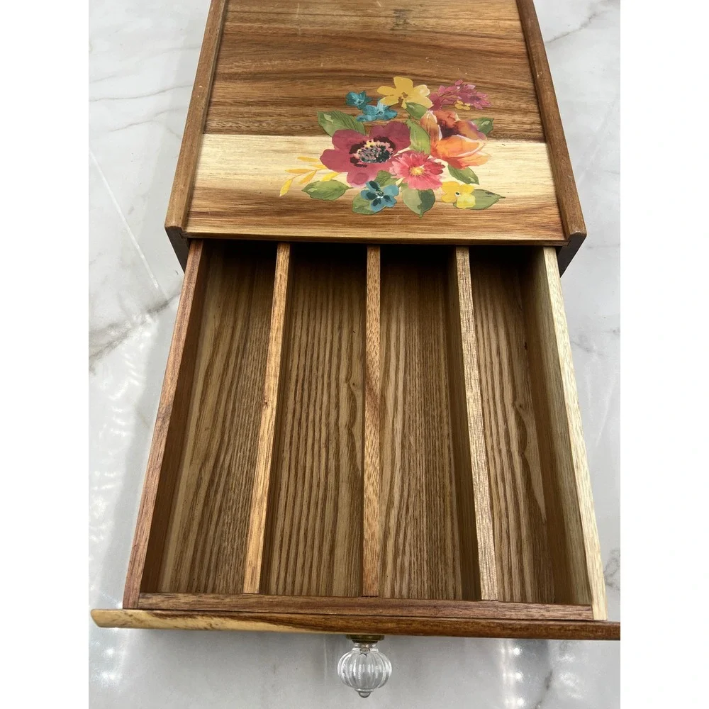 The Pioneer Woman Wildflower Whimsy 4-Compartment Wood Coffee Pod Organizer